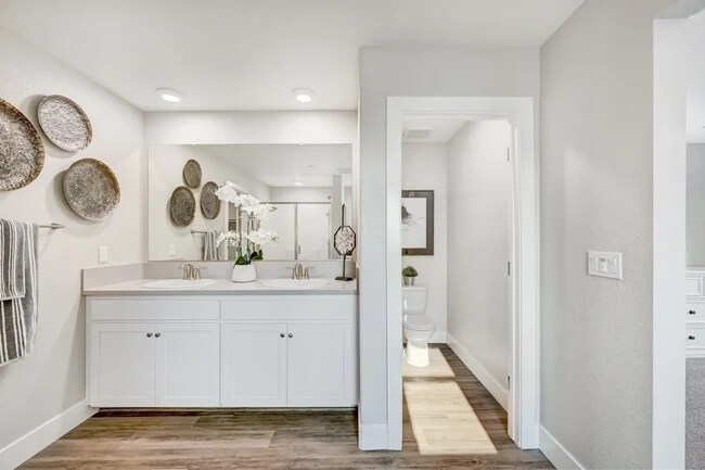 858 S Philip Ave, Fowler, CA 93625 - photo 4