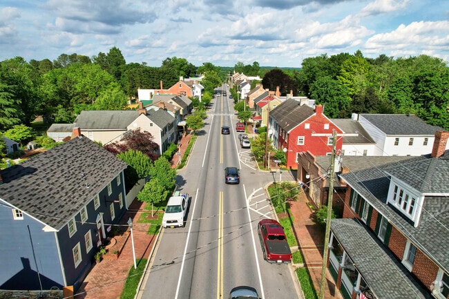 Charming old world Colonial style homes line New Market streets.