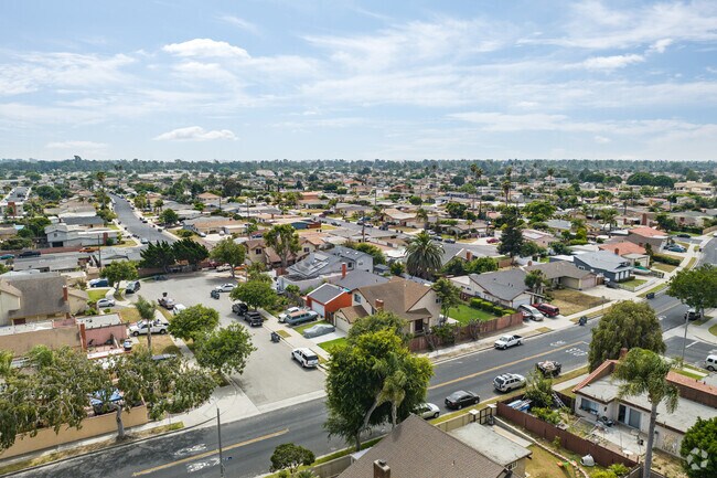 The Marina West neighborhood features single family homes, condos, and apartments.
