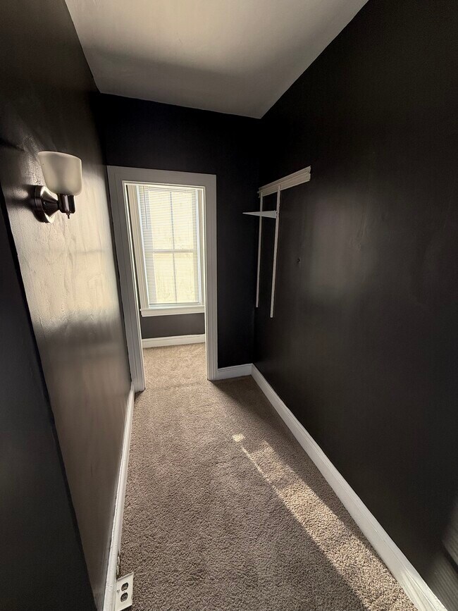 56 S Pershing Ave unit B, York, PA 17401 - photo 4