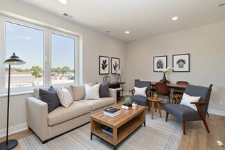 3729 W Belmont Ave Unit 305, Chicago, IL 60618