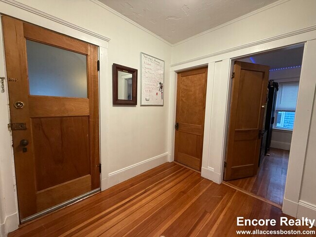39 Turner St unit 3, Brighton, MA 02135 - photo 7