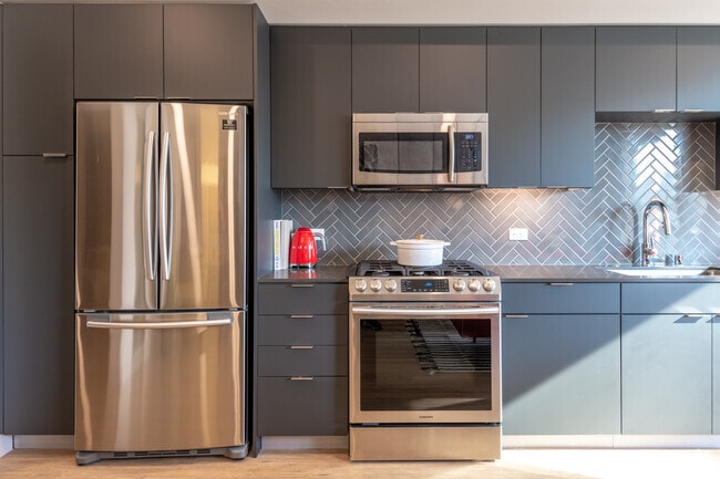 19th & Harrison, Oakland, CA 94612 - photo 2