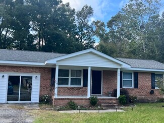 109 Shearin Hills Dr, Castle Hayne, NC 28429