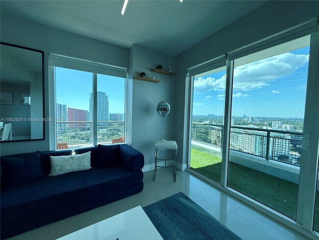 Infinity at Brickell unit 2001, Miami, FL 33130 - photo 5
