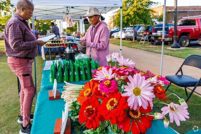 For local products, the O Grows Farmer's Market is available to Mckinley Heights residents.