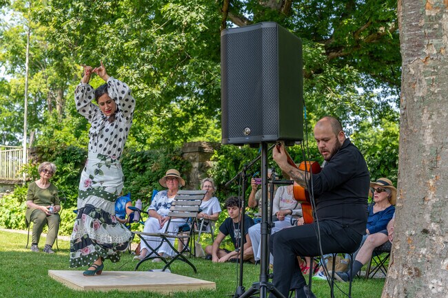 Join Hudson Valley Flamenco Festival artists for an afternoon of dynamic rhythms, moving melodies and vibrant dancing of flamenco at the Beatrix Farrand Garden.