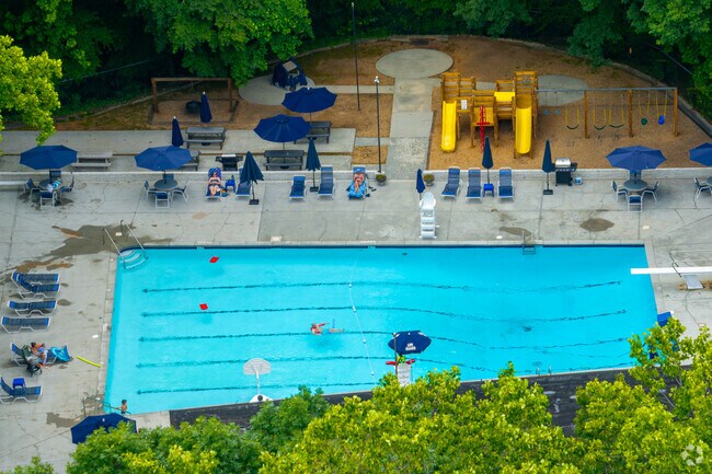 The Sagamore Hills Community Center offers private membership access to a pool, playground, and tennis courts.