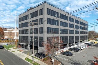 78 Unquowa Place, Fairfield, CT 06824