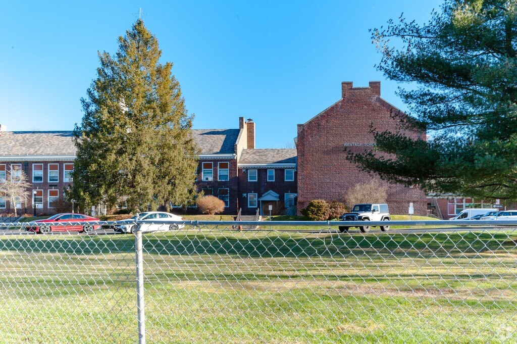 Wantage Elementary School serves students in the Sussex County community.
