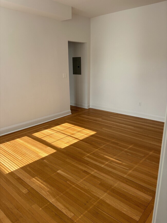 123-127 Summit Ave, Summit, NJ 07901 - photo 7