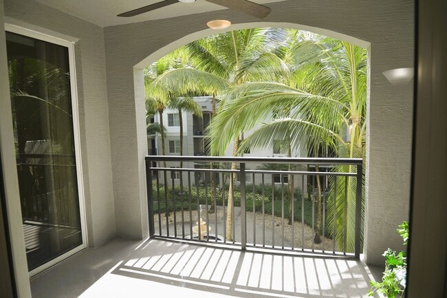 1660 Renaissance Commons Blvd, Boynton Beach, FL 33426 - photo 6