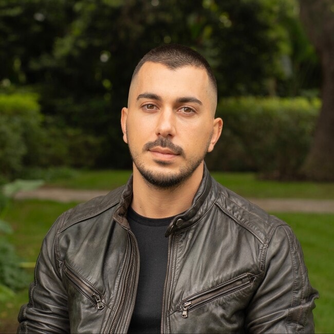 Agent Photo