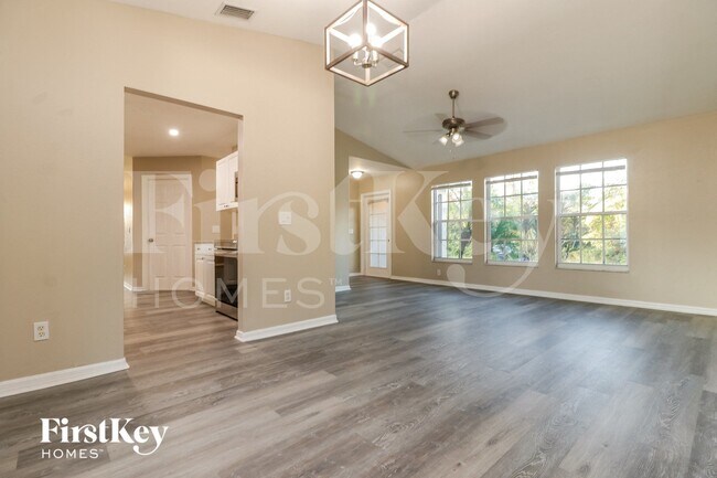 2607 Thomas Ln, North Port, FL 34286 - photo 4