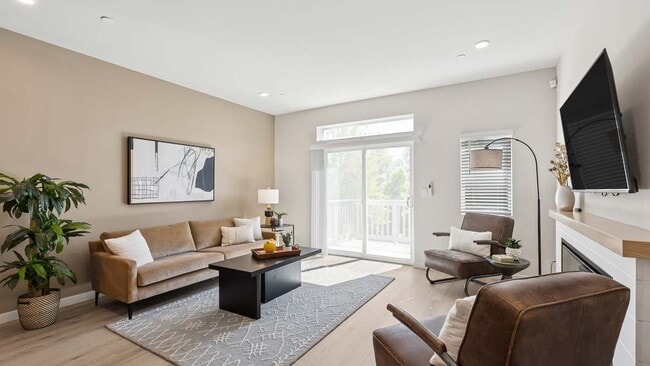 16111 36th Ave W unit F5, Lynnwood, WA 98087 - photo 2