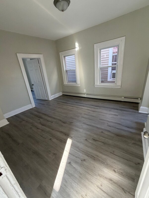 123 Parker St, Newark, NJ 07104 - photo 4