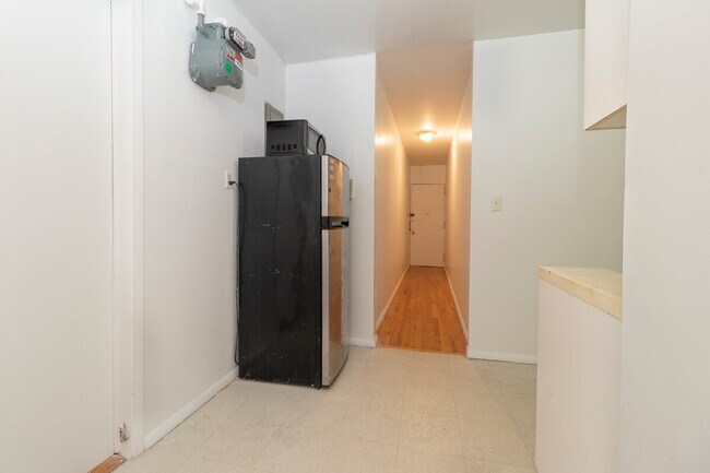 327 E 92nd St unit ID1032048P, New York, NY 10128 - photo 6