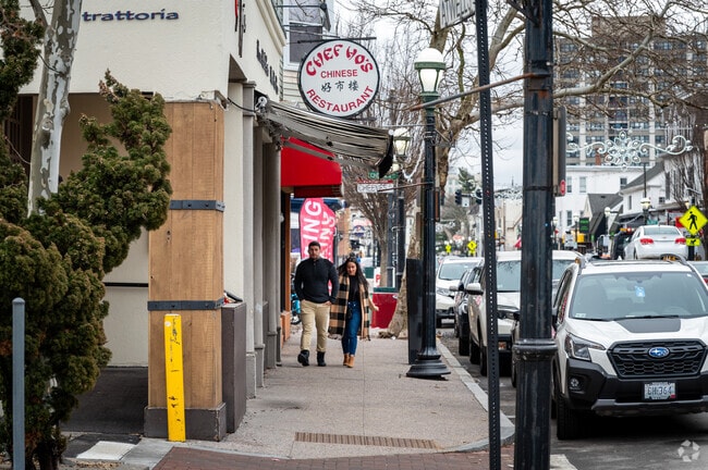 Atwells Avenue in Federal Hill, located in Providence, is a great culinary destination.