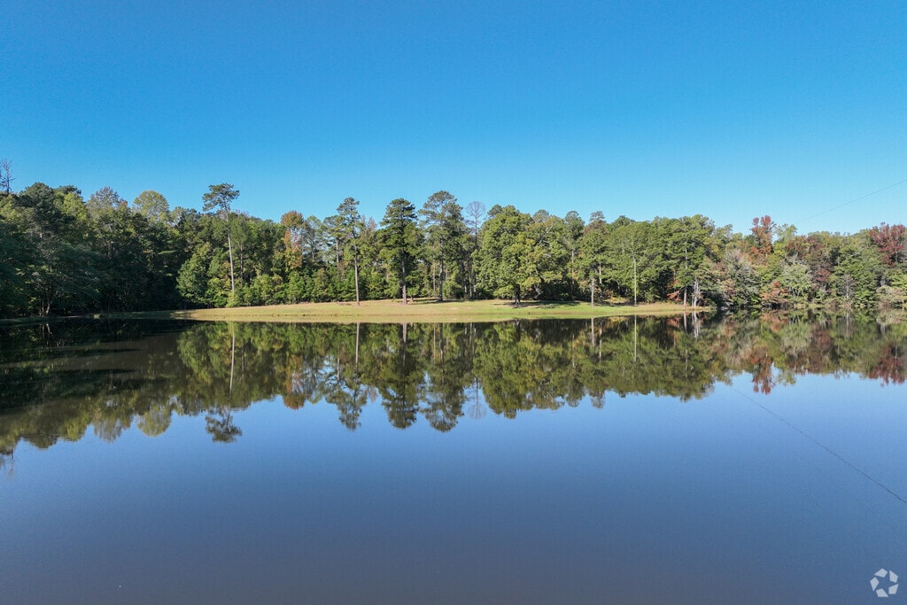 Evergreen Plantation has a beautiful lake behind the neighborhood.