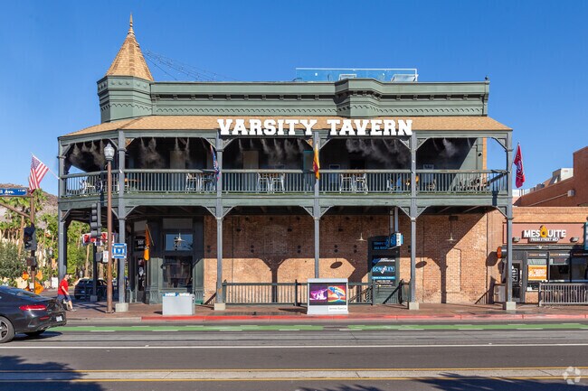 Come to Varsity Tavern and grab a meal with friends in West Tempe.