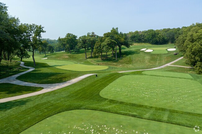 Orchard Park is close to Benson Championship Golf Course and other public courses.