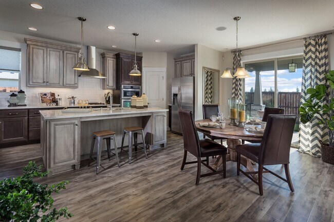 112 W 19th St unit 36485186, La Center, WA 98629 - photo 3