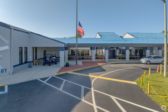 Skyline Elementary School in Cape Coral is a B rated school.