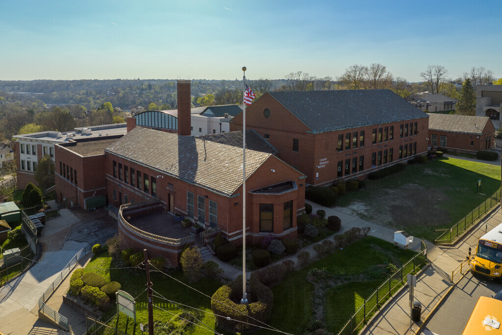 Pittsburgh Concord PreK-5th is located in the Carrick neighborhood of Pittsburgh.