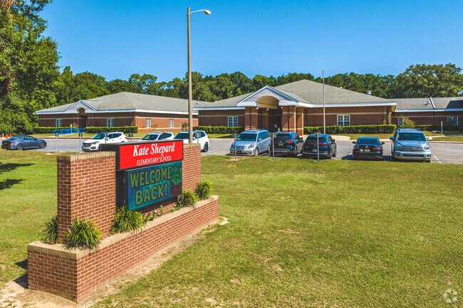 Kate Shepard Elementary School welcomes students to learn in Cypress Shores, Alabama.
