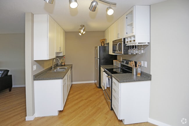 New Boston Square, Minneapolis, MN 55418 - photo 7