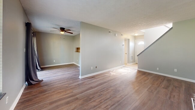 237 Country Club Dr, Jonesboro, GA 30238 - photo 2