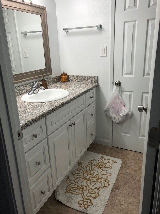 Stine Ridge Townhomes, Bakersfield, CA 93309 - photo 3