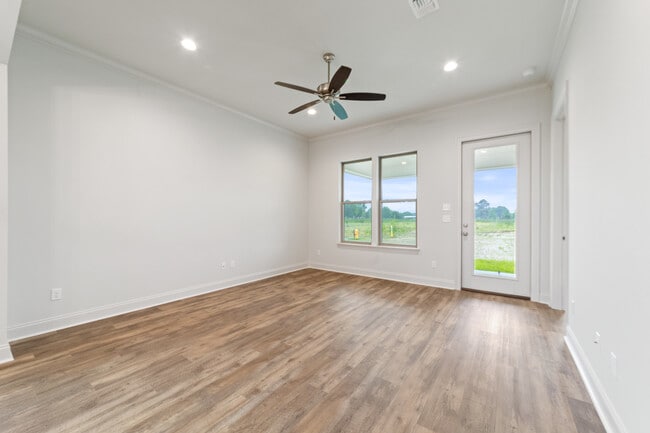 201 Long Creek Ln, Scott, LA 70583 - photo 5