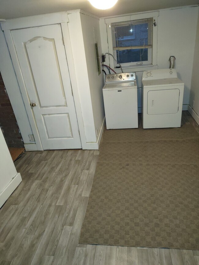 33 Highland Ave unit 2, Morgantown, WV 26505 - photo 5