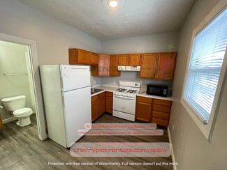 1819 Pinkney St Unit 3, Omaha, NE 68110