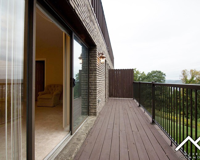 Merrit Commons, Moon Township, PA 15108 - photo 7