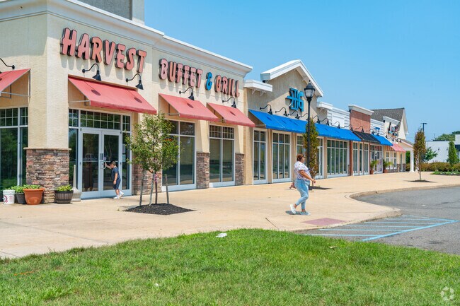 There are many shops, restaurants and strip malls on the I-9 of Ocean.