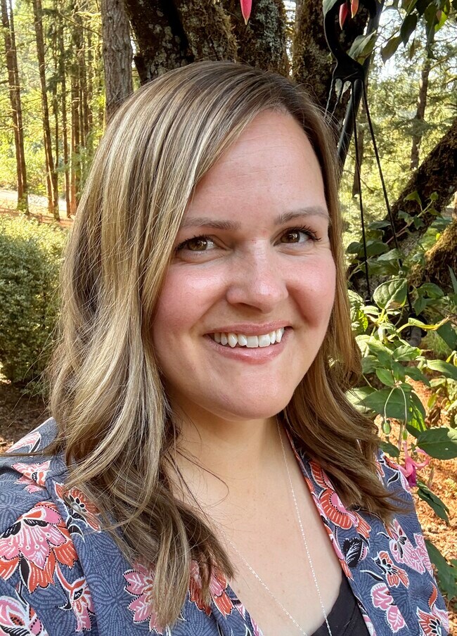 KATIE BAUNSGARD