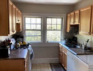 36 Beaconsfield Rd Unit 2, Brookline, MA 02445