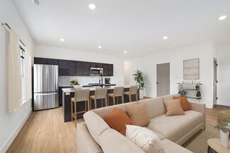 6028 Traverse Edge Way, Traverse City, MI 49684