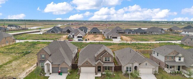 522 Stream Bend Way, Rosenberg, TX 77471 - photo 2