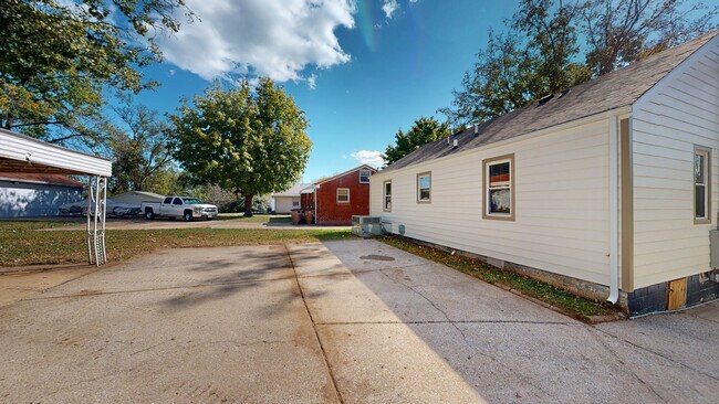 1307 Cardinal Ave, Nashville, TN 37216 - photo 5