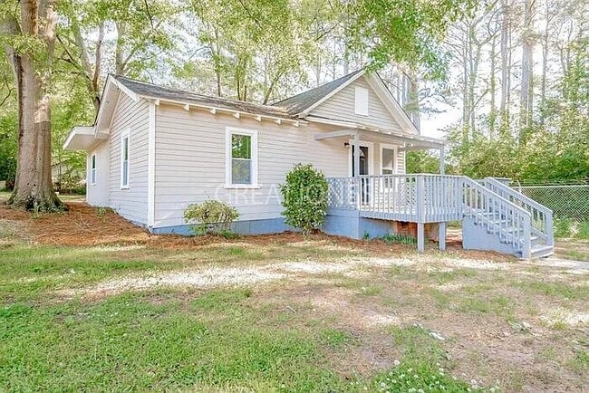 1000 3rd Ave, Lagrange, GA 30240 - photo 2