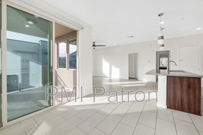 11231 Hidden Peak Ave unit 305, Las Vegas, NV 89135 - photo 2