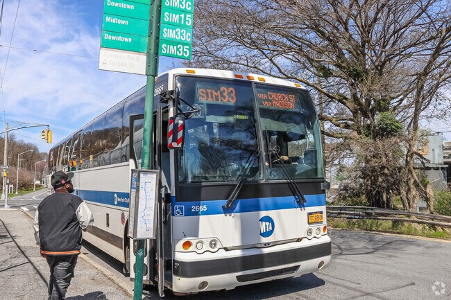 The SIM33C is an express bus to Lower Manhattan.