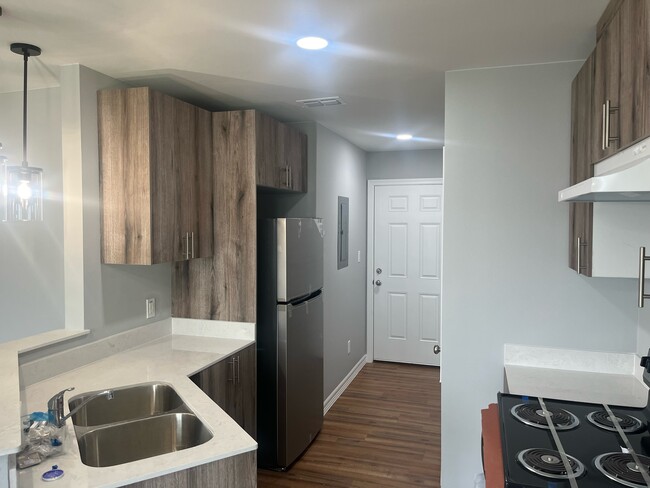 2116 Multi National unit C, Harlingen, TX 78550 - photo 3