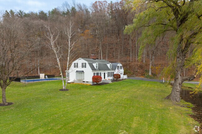 Colonial homes in Sullivan feature classic design and roomy backyards.