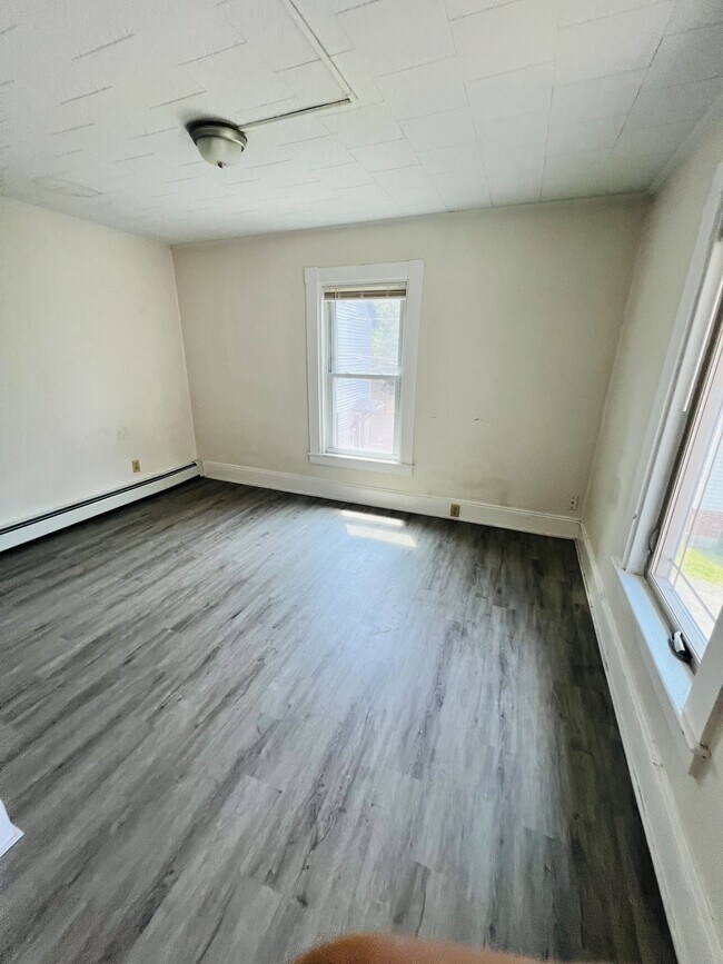 97 Grant St unit .5, Bangor, ME 04401 - photo 5