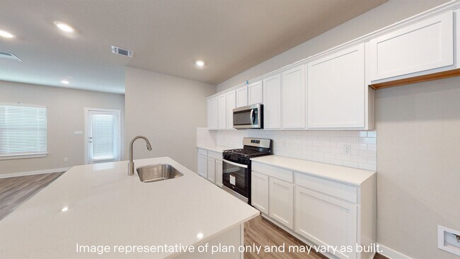 1830 Citation Dr, Corpus Christi, TX 78417 - photo 4