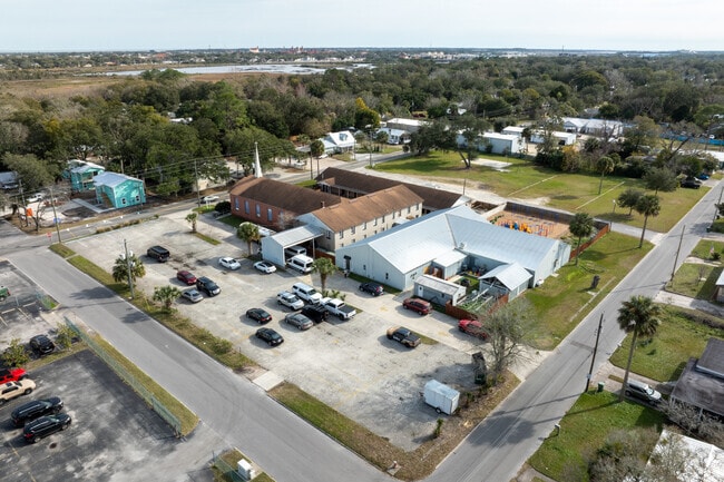 Victory Preparatory School offers West Augustine private education.